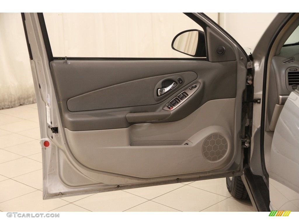 2006 Malibu LS Sedan - Silverstone Metallic / Titanium Gray photo #4