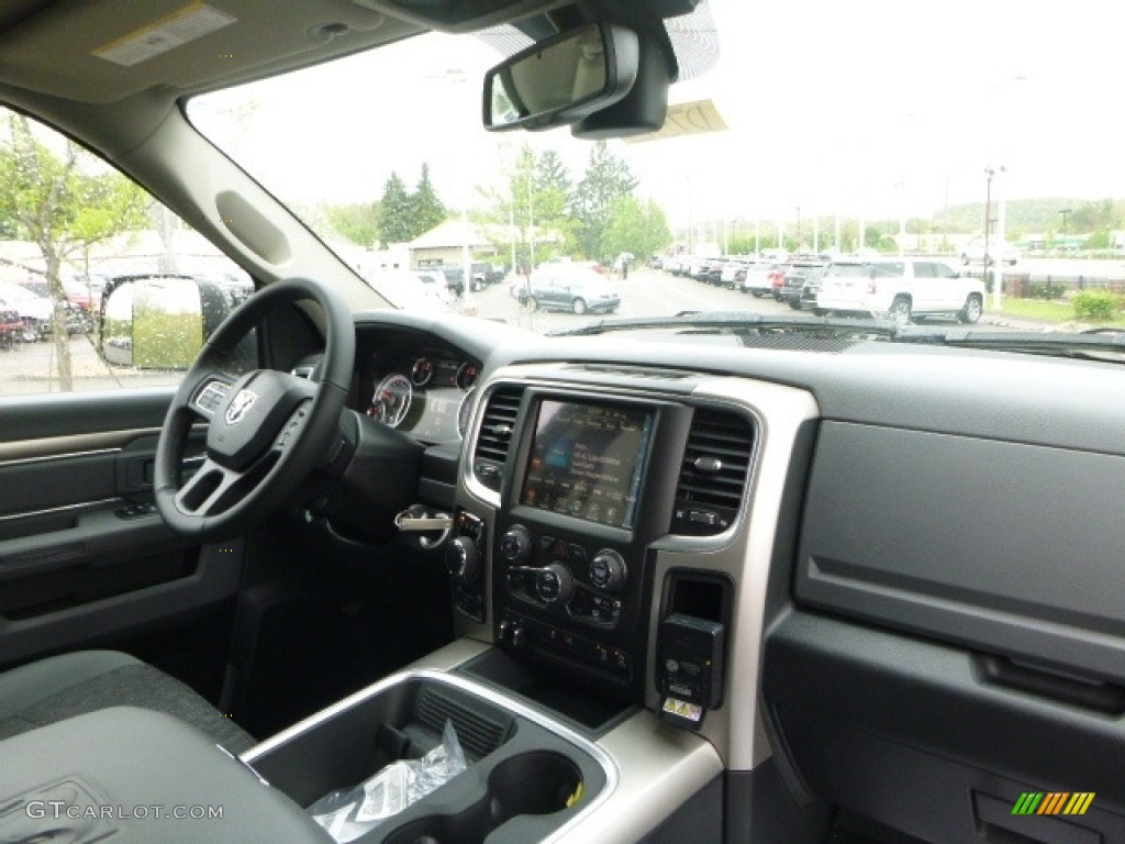 2017 1500 Big Horn Crew Cab 4x4 - Maximum Steel Metallic / Black/Diesel Gray photo #11