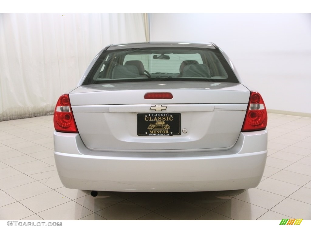 2006 Malibu LS Sedan - Silverstone Metallic / Titanium Gray photo #13