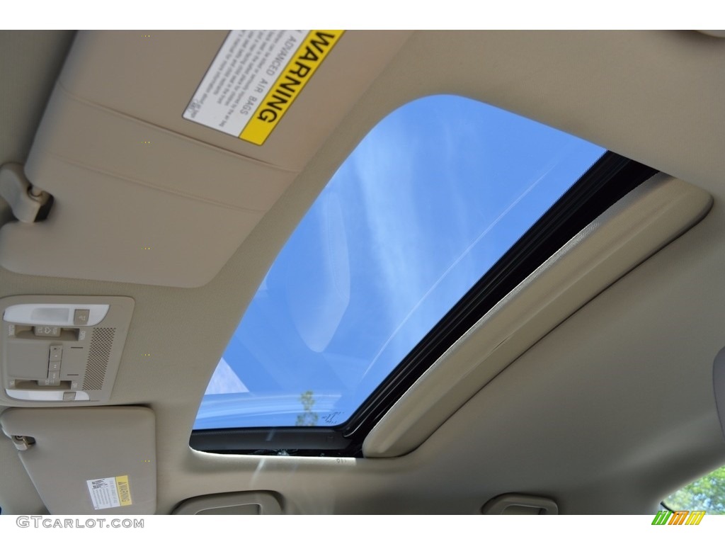 2014 ILX 2.0L Technology - Polished Metal Metallic / Parchment photo #14
