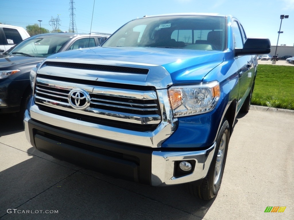 2017 Tundra SR5 Double Cab 4x4 - Blazing Blue Pearl / Black photo #1