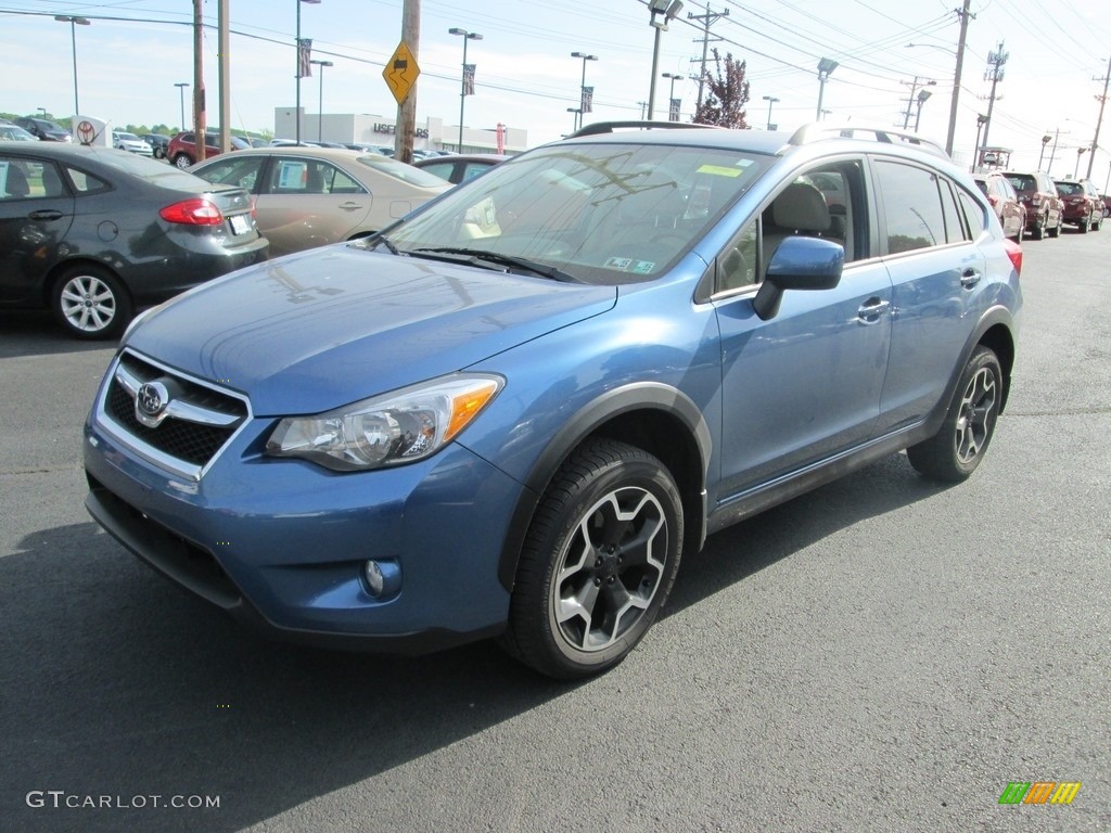 2014 XV Crosstrek 2.0i Limited - Quartz Blue Pearl / Ivory photo #2