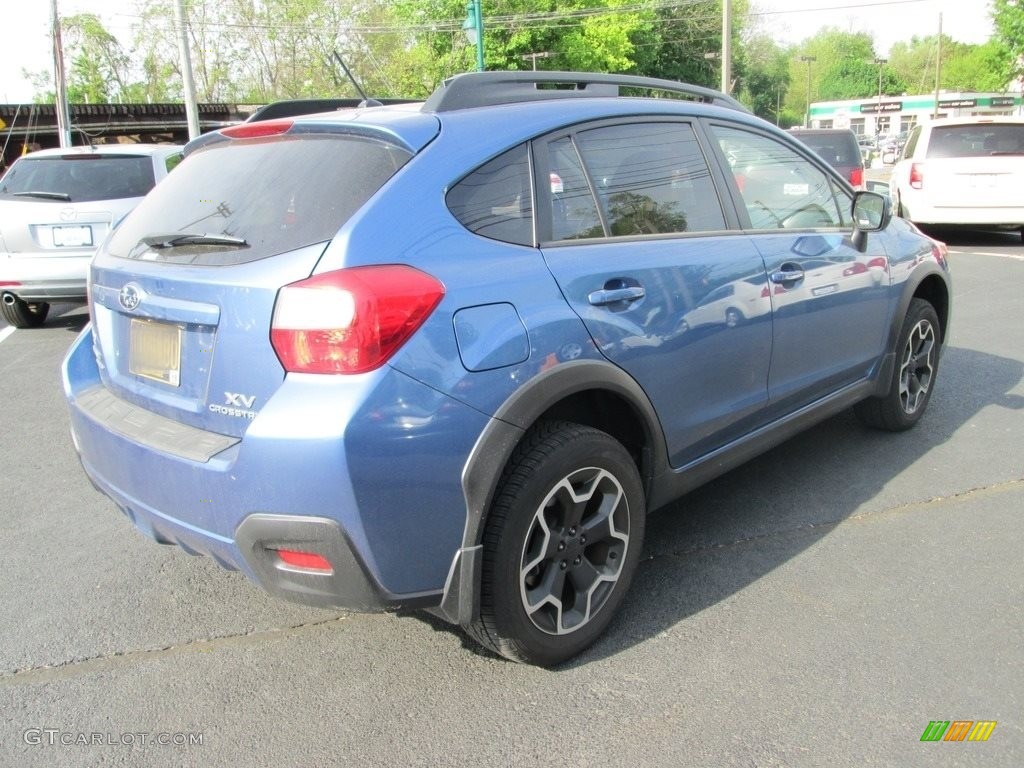 2014 XV Crosstrek 2.0i Limited - Quartz Blue Pearl / Ivory photo #6