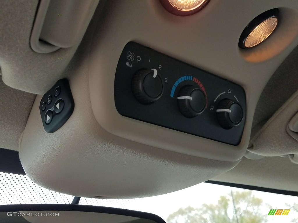 2005 Tahoe LS 4x4 - Dark Gray Metallic / Gray/Dark Charcoal photo #21