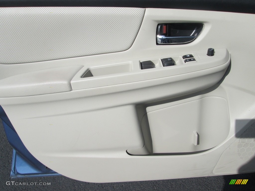 2014 XV Crosstrek 2.0i Limited - Quartz Blue Pearl / Ivory photo #13