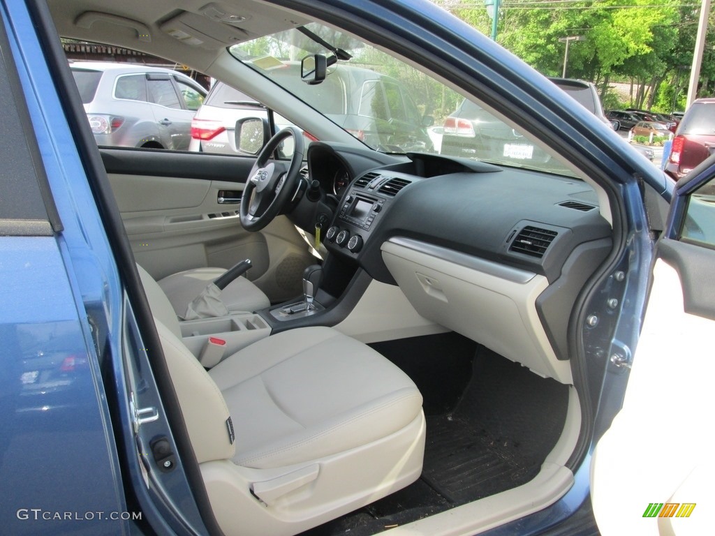 2014 XV Crosstrek 2.0i Limited - Quartz Blue Pearl / Ivory photo #17