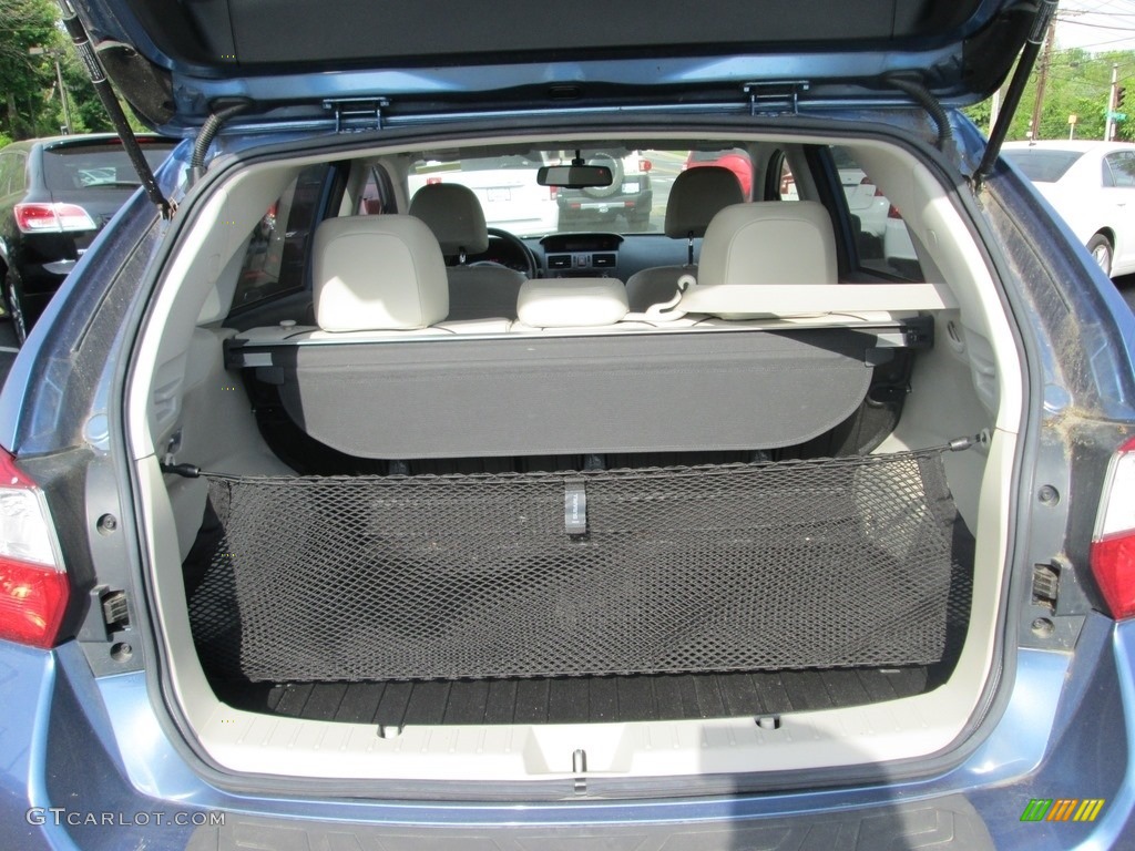 2014 XV Crosstrek 2.0i Limited - Quartz Blue Pearl / Ivory photo #19