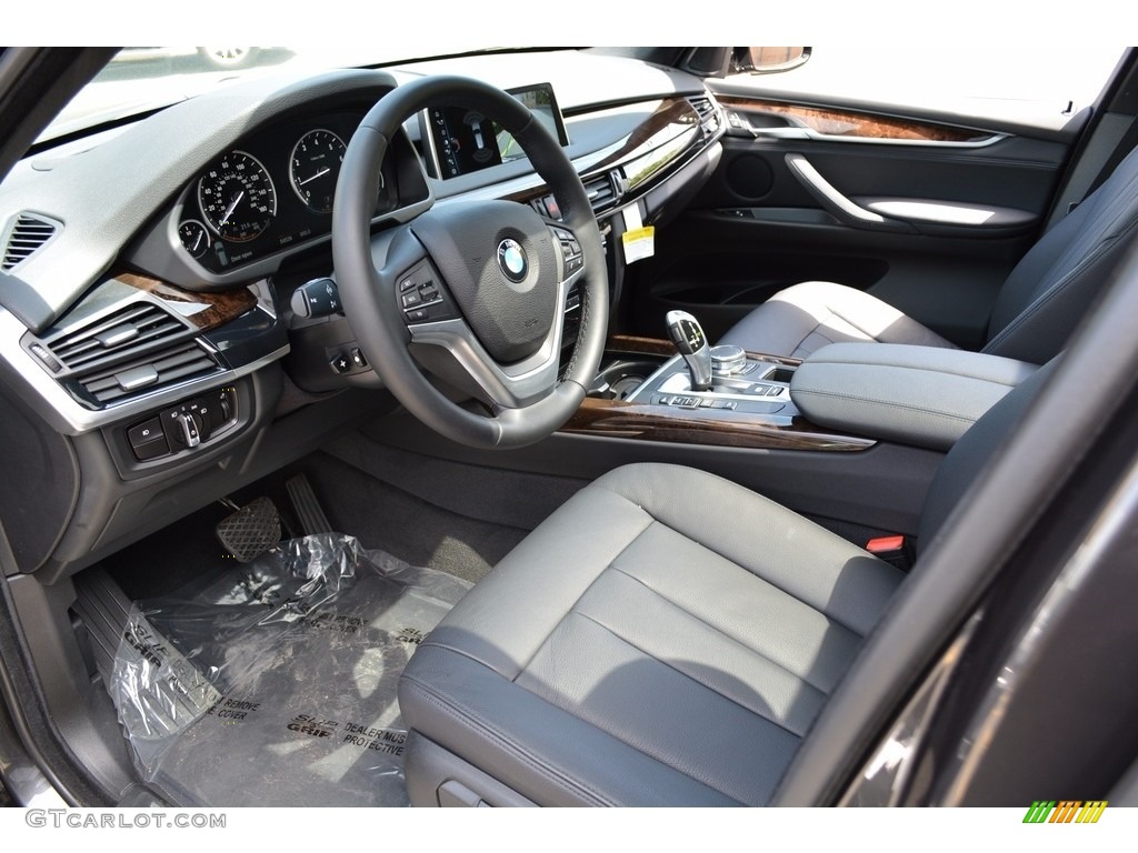 Black Interior 2017 BMW X5 xDrive35i Photo #120271335