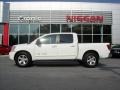 2007 White Nissan Titan SE Crew Cab  photo #1