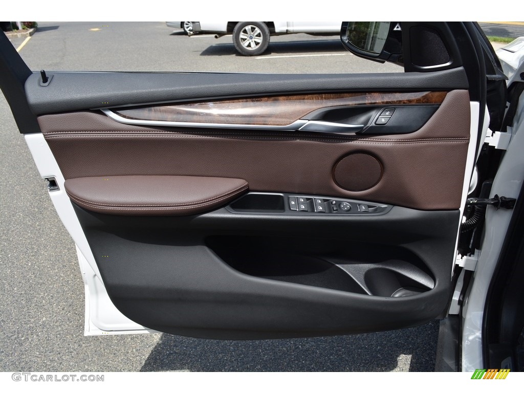 2017 BMW X5 xDrive35i Mocha Door Panel Photo #120274074