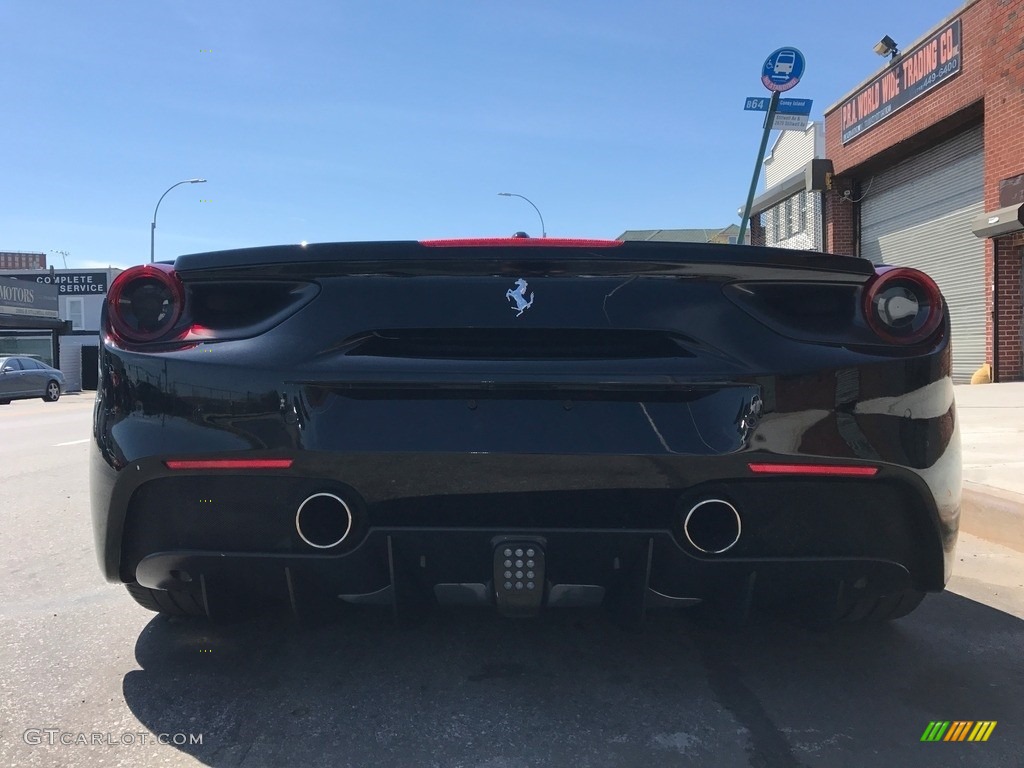 2016 Ferrari 488 GTB Standard 488 GTB Model Exhaust Photos