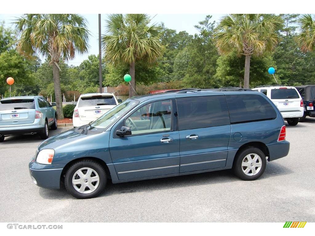 2004 Monterey Convenience - Norsea Blue Metallic / Pebble photo #2