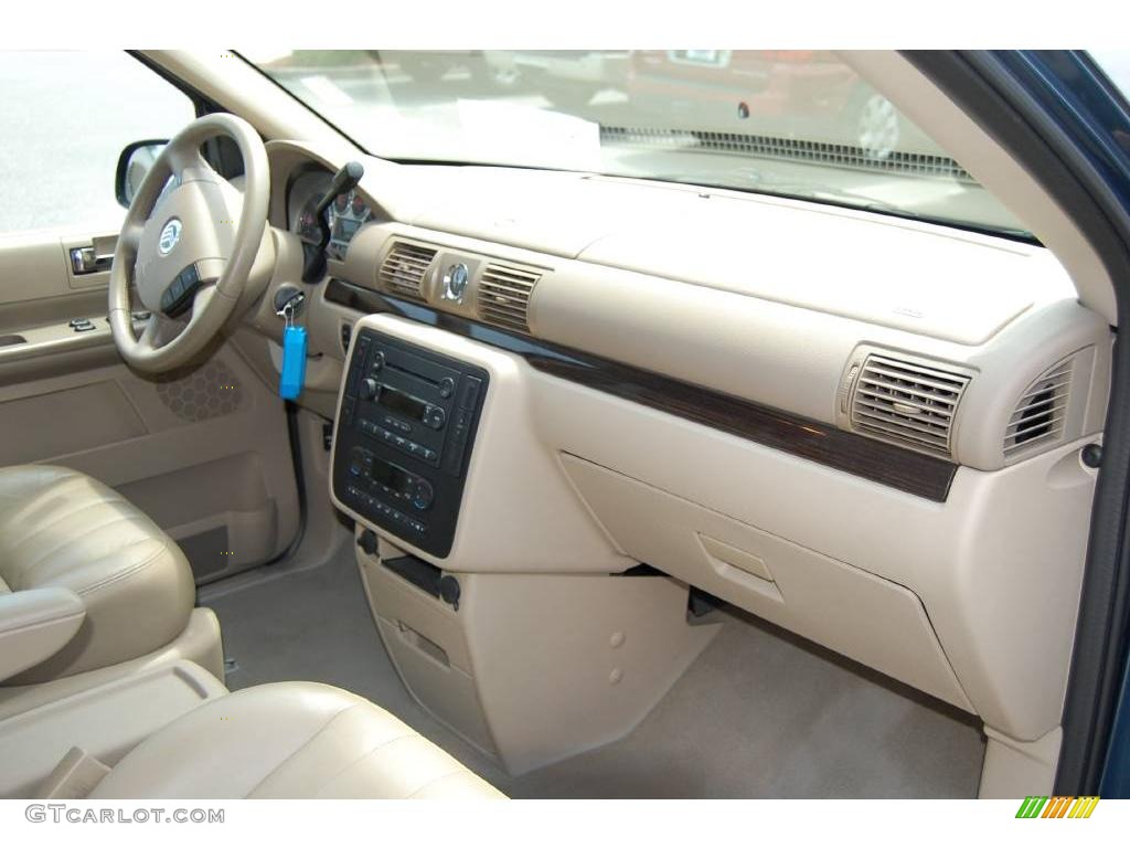 2004 Monterey Convenience - Norsea Blue Metallic / Pebble photo #12