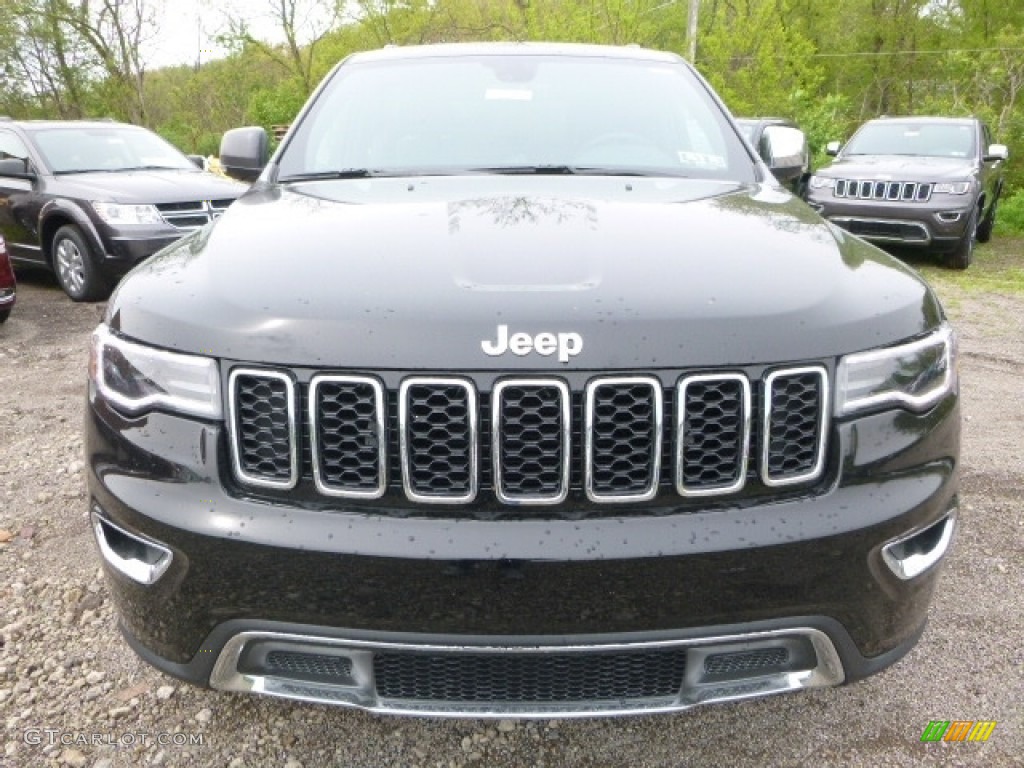 2017 Grand Cherokee Limited 4x4 - Diamond Black Crystal Pearl / Black photo #8