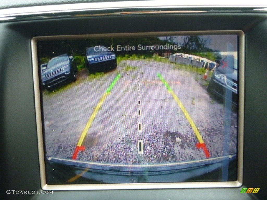 2017 Grand Cherokee Limited 4x4 - Diamond Black Crystal Pearl / Black photo #18