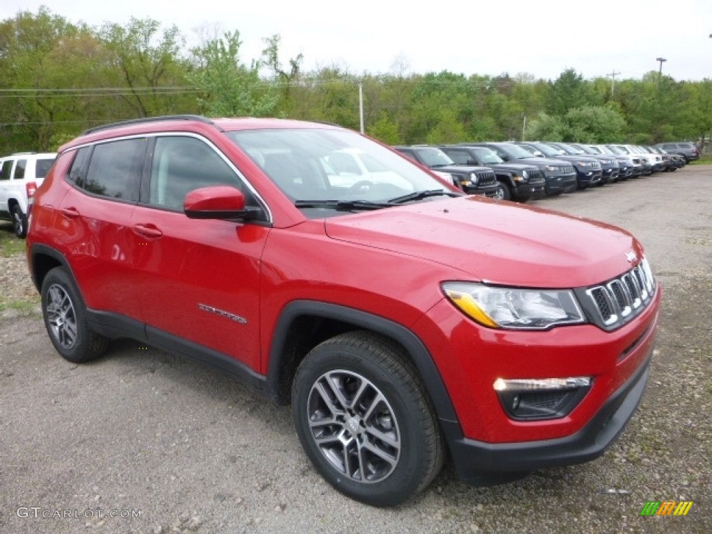 Redline 2 Coat Pearl 2017 Jeep Compass Latitude 4x4 Exterior Photo #120280062