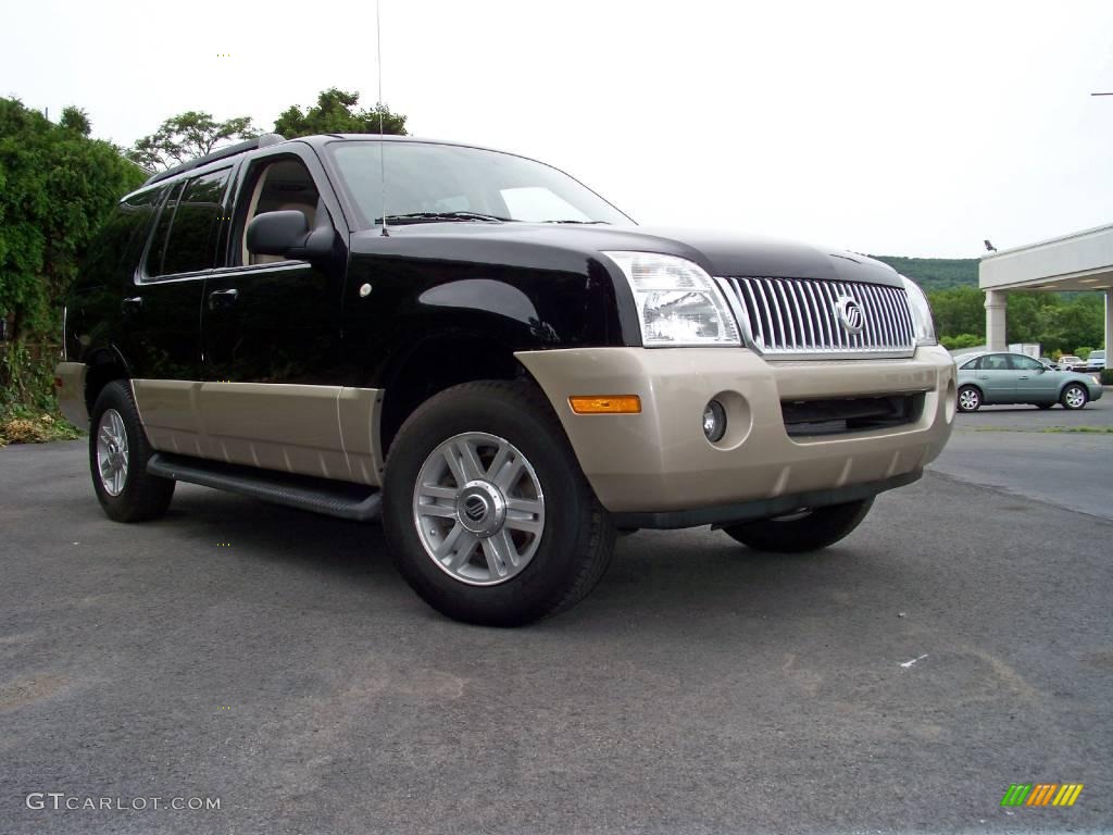 2005 Mountaineer V8 AWD - Black / Medium Dark Parchment photo #26