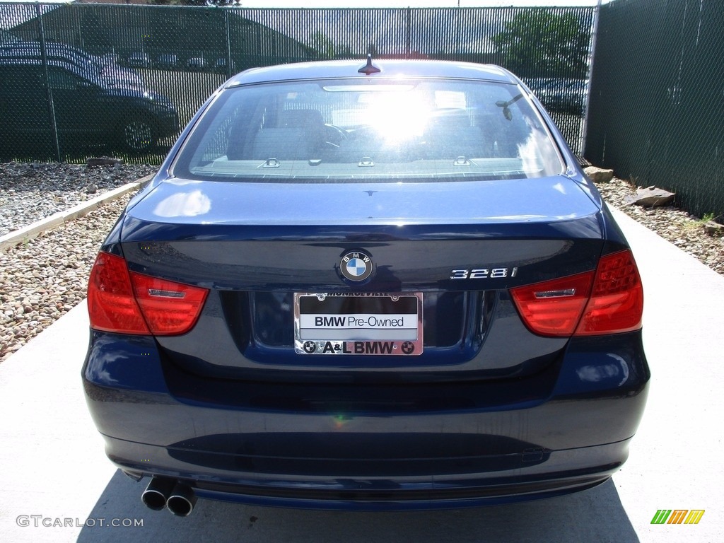 2011 3 Series 328i xDrive Sedan - Deep Sea Blue Metallic / Oyster/Black Dakota Leather photo #10