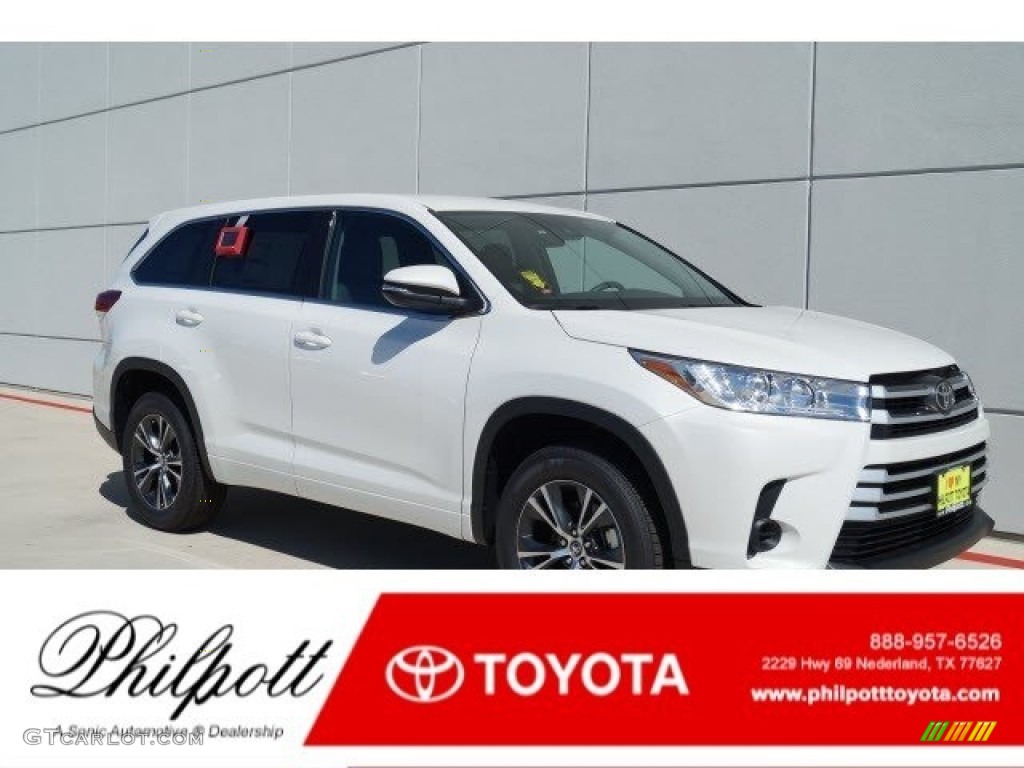 2017 Highlander LE - Blizzard White Pearl / Black photo #1