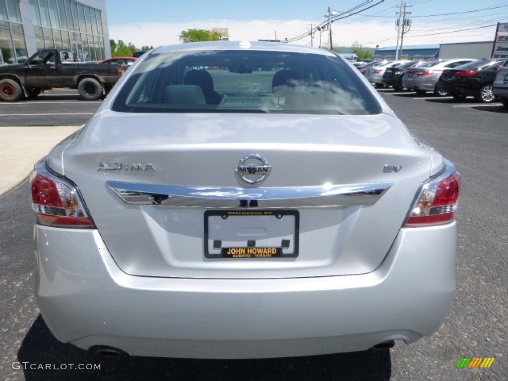 2015 Altima 2.5 SV - Brilliant Silver / Charcoal photo #8