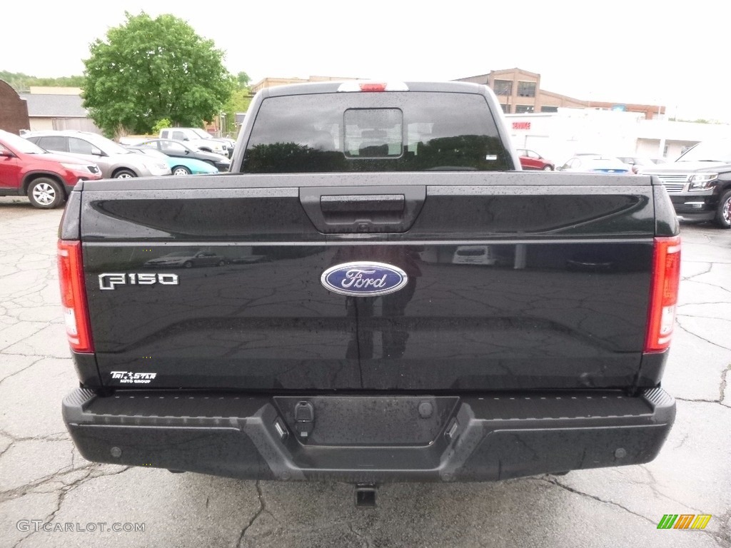2017 F150 XLT SuperCrew 4x4 - Shadow Black / Black photo #3