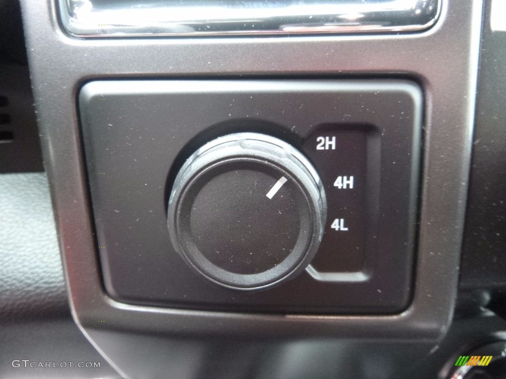 2017 F150 XLT SuperCrew 4x4 - Shadow Black / Black photo #17