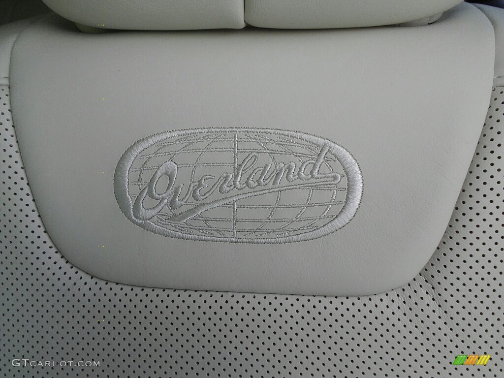 2017 Jeep Cherokee Overland 4x4 Marks and Logos Photo #120298877