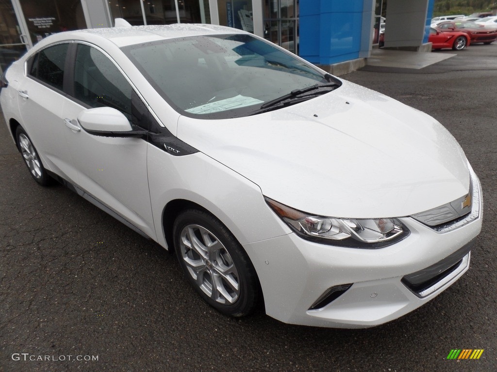 2017 Volt Premier - Iridescent Pearl Tricoat / Jet Black/Jet Black photo #2
