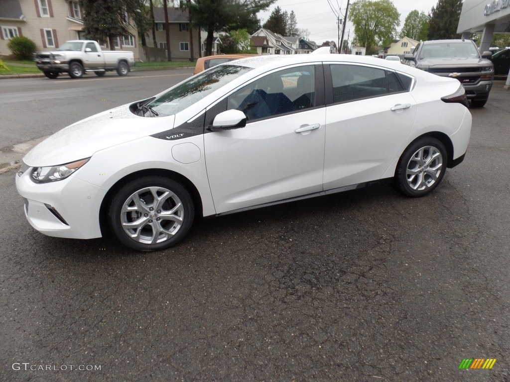 2017 Volt Premier - Iridescent Pearl Tricoat / Jet Black/Jet Black photo #5
