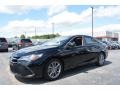 Attitude Black Metallic - Camry SE Photo No. 6