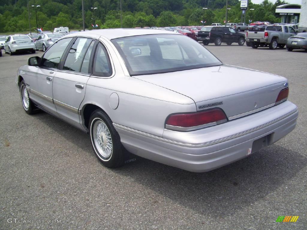 1992 Crown Victoria LX - Titanium Frost Metallic / Charcoal photo #3