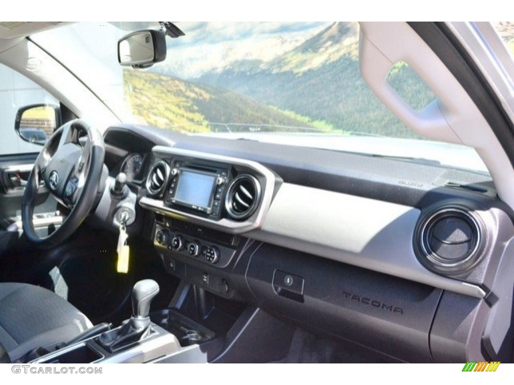 2017 Tacoma SR5 Double Cab 4x4 - Silver Sky Metallic / Cement Gray photo #16