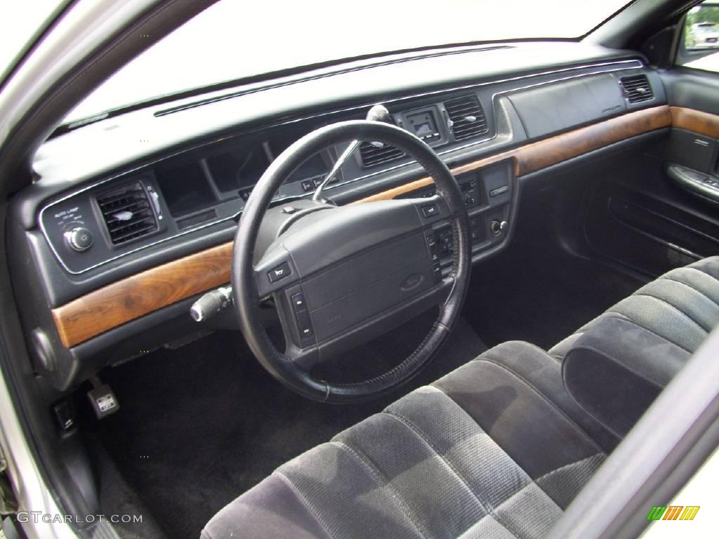 1992 Crown Victoria LX - Titanium Frost Metallic / Charcoal photo #11