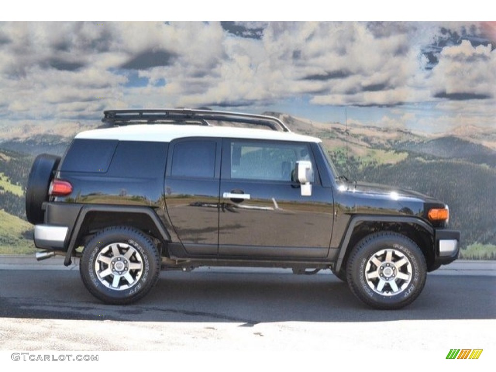 2014 FJ Cruiser 4WD - Black / Dark Charcoal photo #2