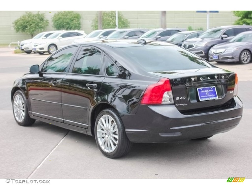 2009 S40 2.4i - Black / Quartz photo #5