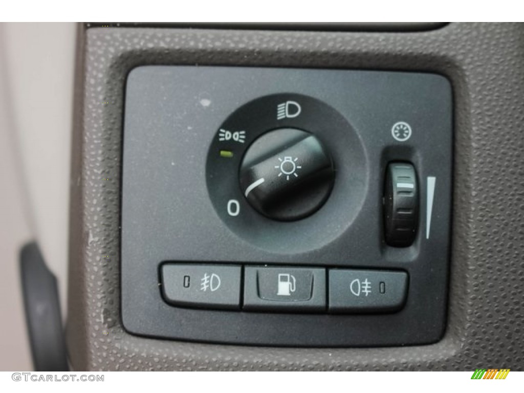 2009 S40 2.4i - Black / Quartz photo #42