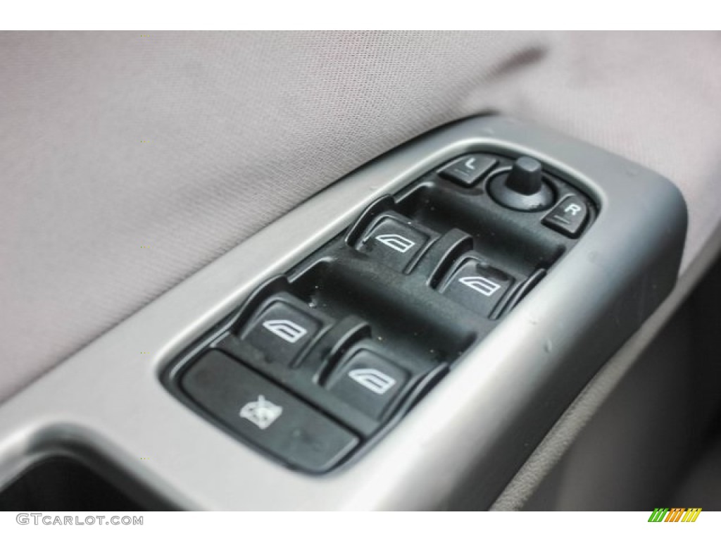 2009 S40 2.4i - Black / Quartz photo #44