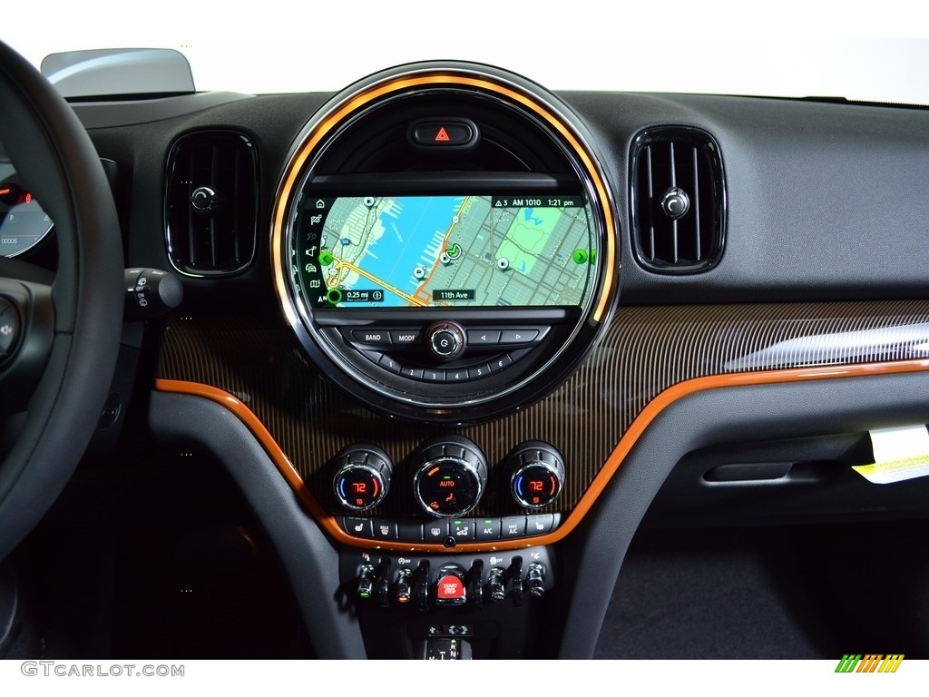 2017 Mini Countryman Cooper ALL4 Controls Photos