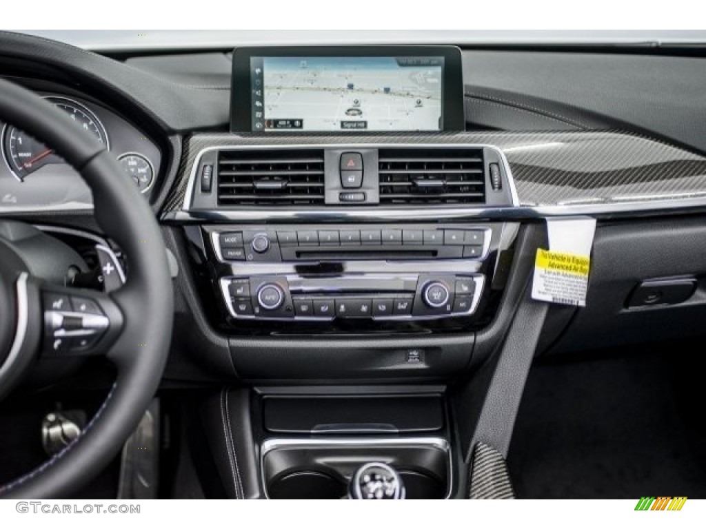 2018 BMW M4 Convertible Controls Photo #120317111