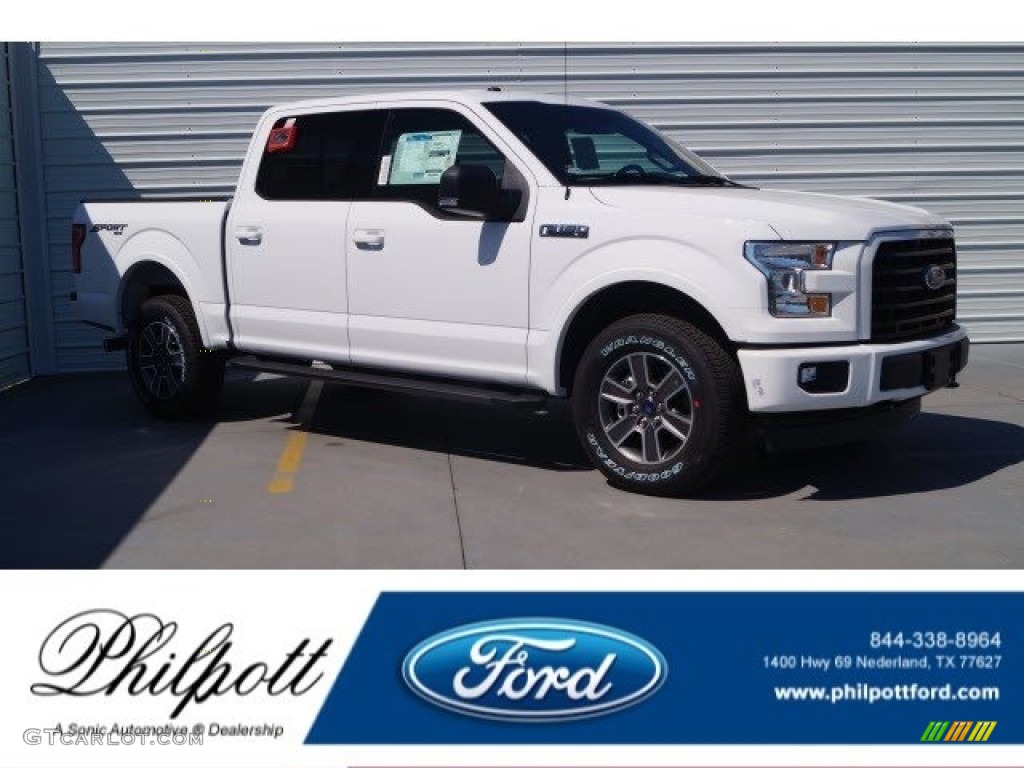 2017 F150 XLT SuperCrew 4x4 - Oxford White / Black photo #1