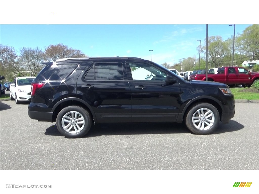 Shadow Black 2017 Ford Explorer 4WD Exterior Photo #120319994