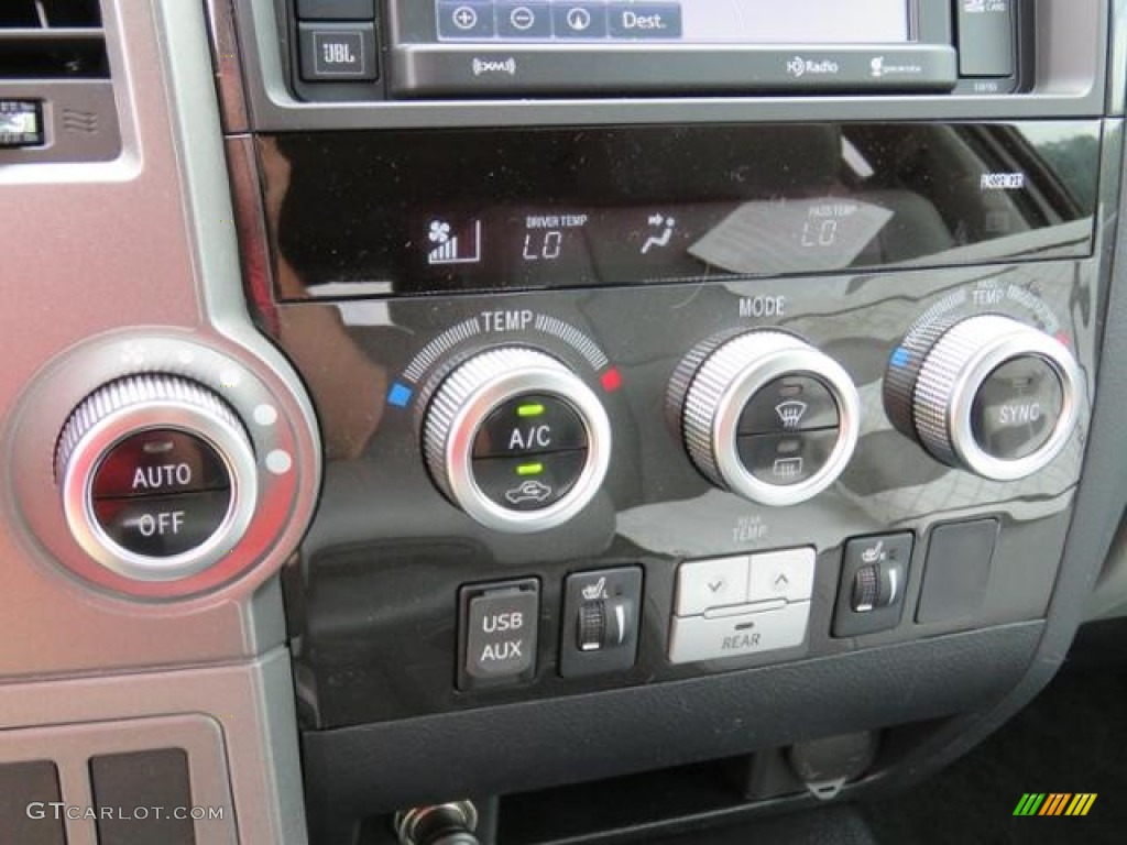 2017 Toyota Sequoia Limited Controls Photo #120323455