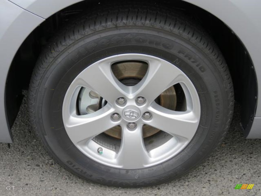 2017 Toyota Sienna L Wheel Photos