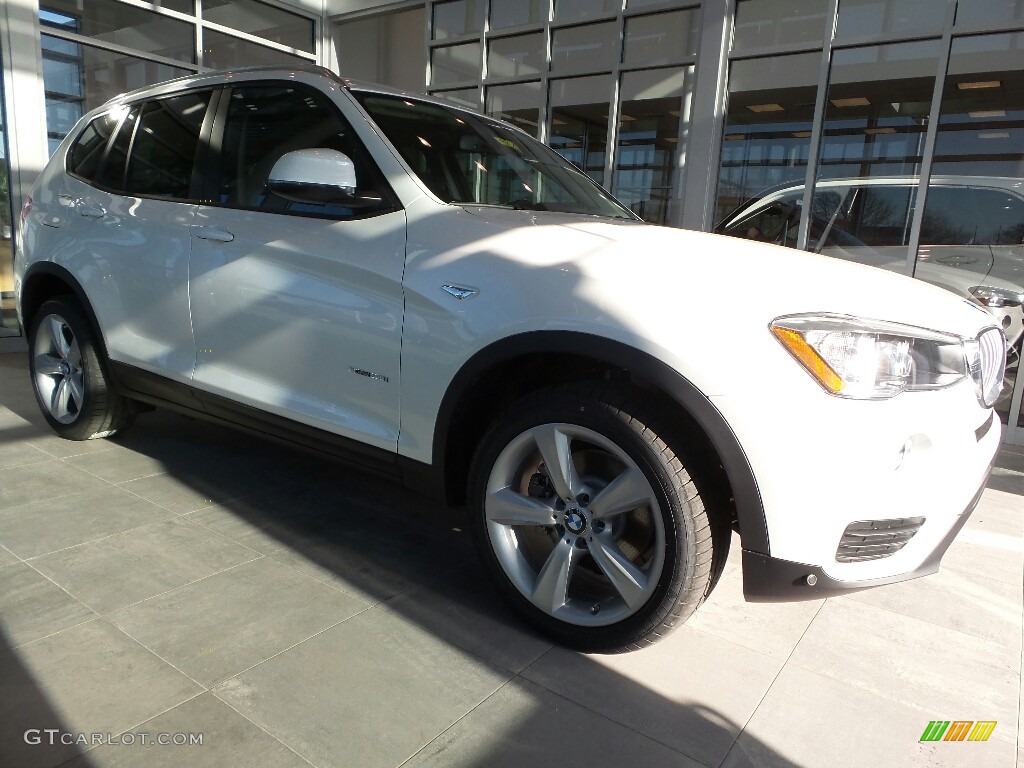 2017 X3 xDrive28i - Mineral White Metallic / Black photo #1