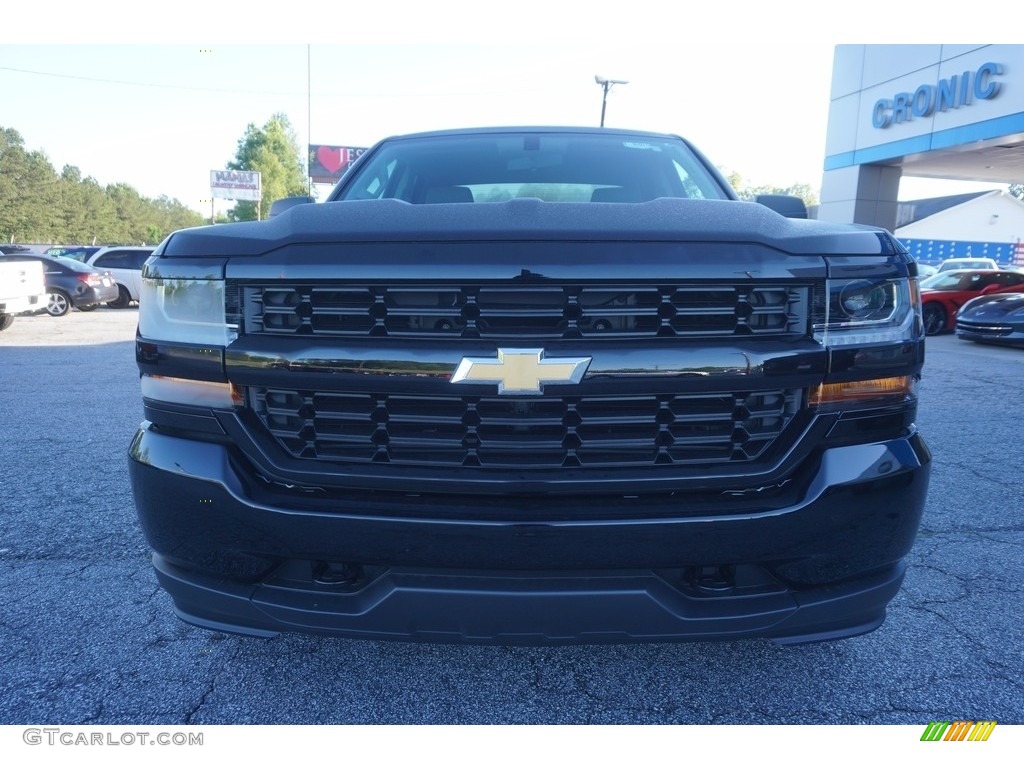 2017 Silverado 1500 Custom Double Cab 4x4 - Black / Dark Ash/Jet Black photo #2