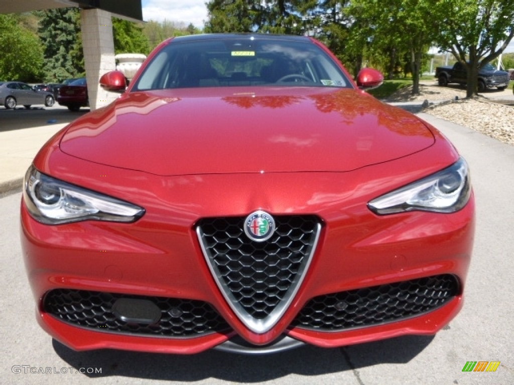 2017 Giulia Ti AWD - Rosso (Red) Competizione Tri-Coat / Black photo #12