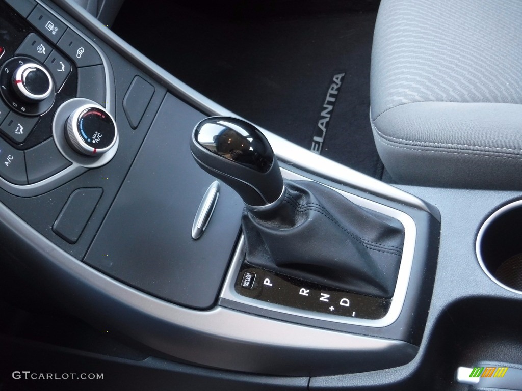 2015 Elantra SE Sedan - Geranium Red / Gray photo #15