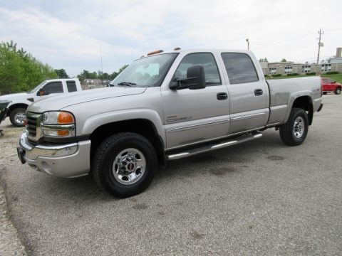 2005 GMC Sierra 2500HD SLE Crew Cab 4x4 Data, Info and Specs