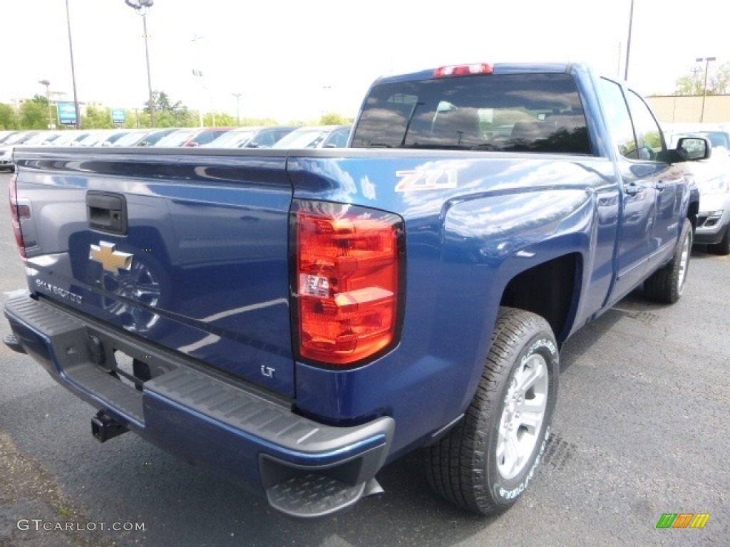 2017 Silverado 1500 LT Double Cab 4x4 - Deep Ocean Blue Metallic / Jet Black photo #5