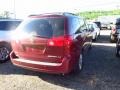 Salsa Red Pearl - Sienna XLE Photo No. 3